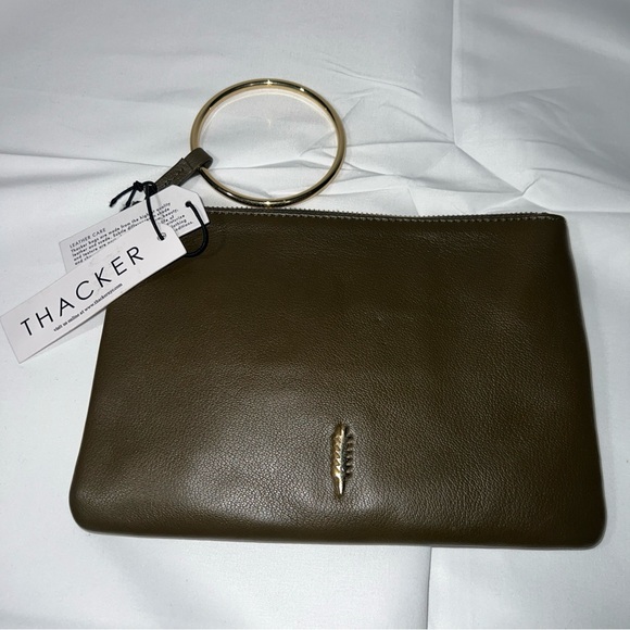 Thacker New York Gable Ring Travel Pouch olive Green. - Picture 4 of 7